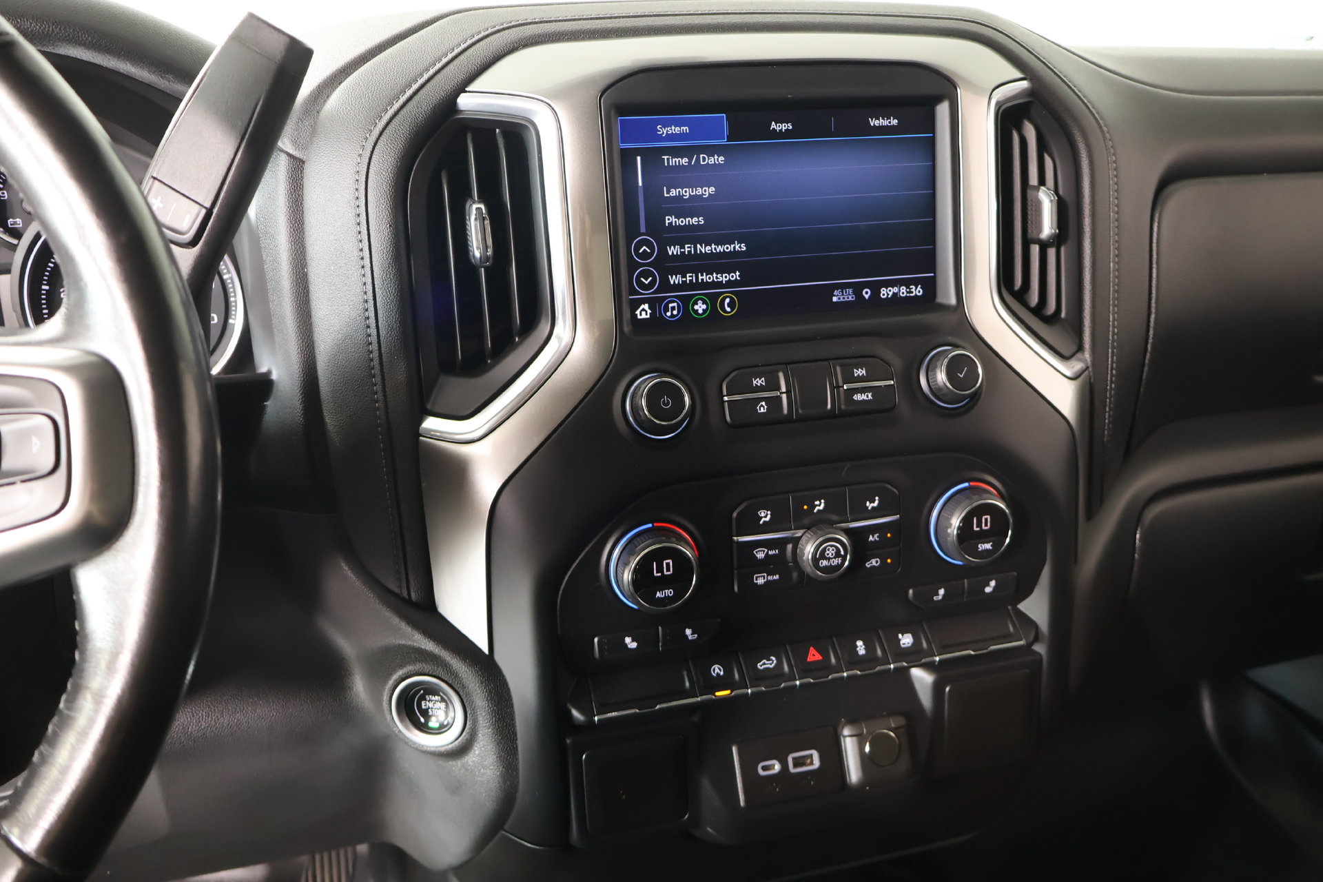 Used 2020 Chevrolet Silverado 1500 LT w/ Texas Edition AWD/4WD image 5