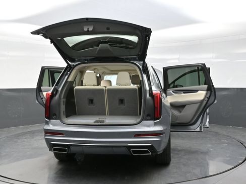 Certified 2024 Cadillac XT6 Premium Luxury w/ Technology Package AWD/4WD image 46