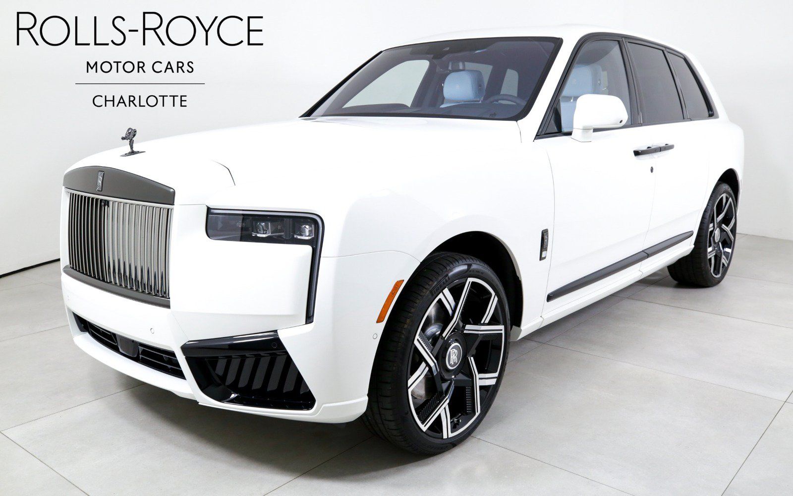 New 2027 Rolls-Royce Cullinan Black Badge AWD/4WD image 1