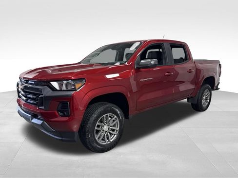 Used 2023 Chevrolet Colorado LT w/ LT Convenience Package II RWD image 4