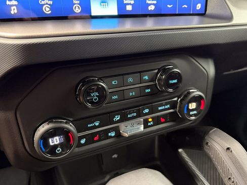 Used 2024 Ford Bronco Raptor w/ Interior Carbon Fiber Pack 6 AWD/4WD image 34
