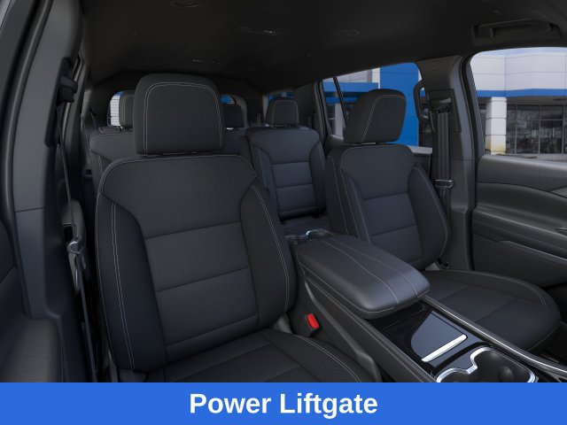 New 2026 Chevrolet Traverse LT w/ Driver Confidence Package FWD image 17