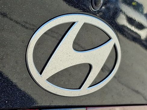 New 2026 Hyundai Elantra Limited image 23