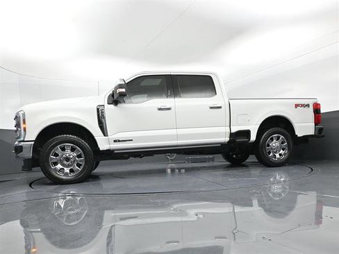 Used 2024 Ford F250 King Ranch w/ Chrome Package AWD/4WD image 37