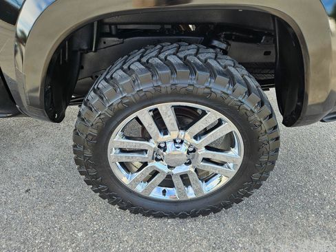 Used 2016 Toyota Tacoma SR5 w/ SR5 Appearance Package (SN) AWD/4WD image 11