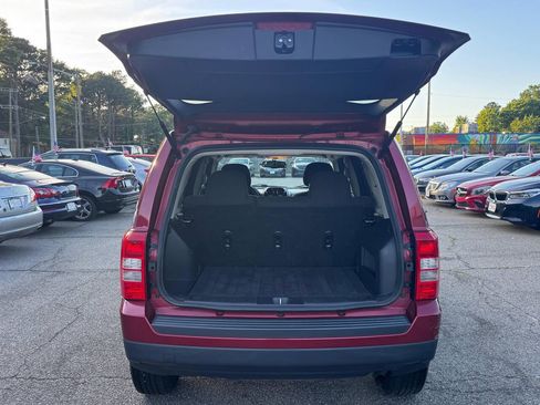 Used 2016 Jeep Patriot Sport w/ Power Value Group FWD image 17