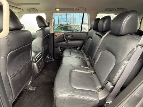 Used 2024 Nissan Armada SL AWD/4WD image 13