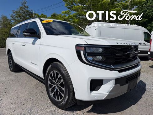 Certified 2025 Ford Expedition Max Platinum AWD/4WD image 1
