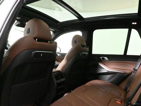 Used 2026 BMW X5 xDrive50e w/ M Sport Package image 34