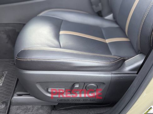 Used 2025 MAZDA CX-70 Plug-In Hybrid w/ Premium Plus AWD/4WD image 26