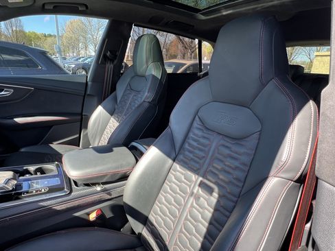 Certified 2024 Audi RS Q8 AWD/4WD image 16