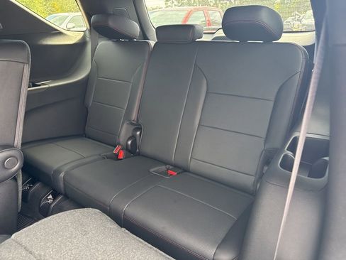 New 2026 Chevrolet Traverse RS w/ LPO, Floor Liner Package image 7