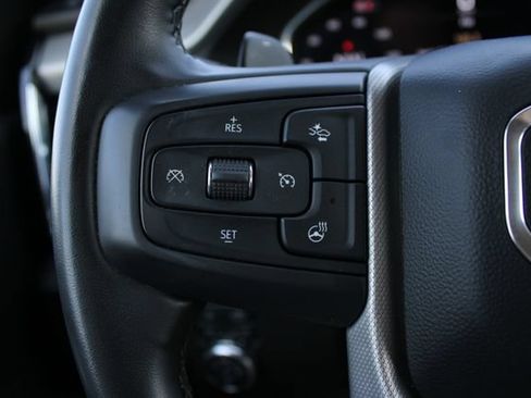 Used 2024 GMC Sierra 1500 Denali AWD/4WD image 10