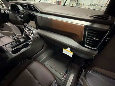 New 2026 GMC Sierra 1500 Denali w/ Technology Package image 29