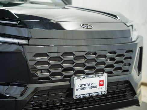 New 2026 Toyota RAV4 XSE AWD/4WD image 13