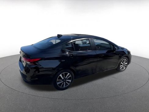 Used 2025 Nissan Versa SV FWD image 15