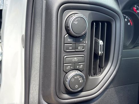New 2026 Chevrolet Silverado 1500 Custom w/ Turbomax Blackout Package AWD/4WD image 21