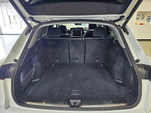 Certified 2025 Audi Q5 Premium image 16