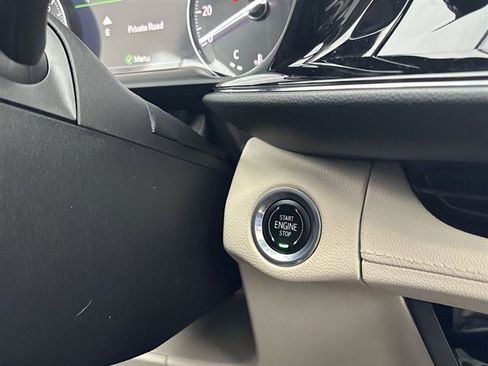 Certified 2023 Buick Envision Avenir image 17