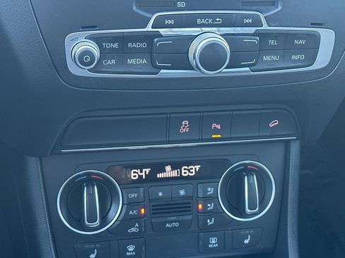 Used 2018 Audi Q3 2.0T Premium w/ Convenience Package image 19