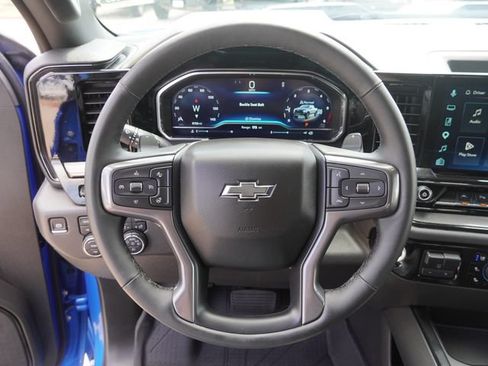 Used 2025 Chevrolet Silverado 1500 ZR2 w/ Technology Package AWD/4WD image 28
