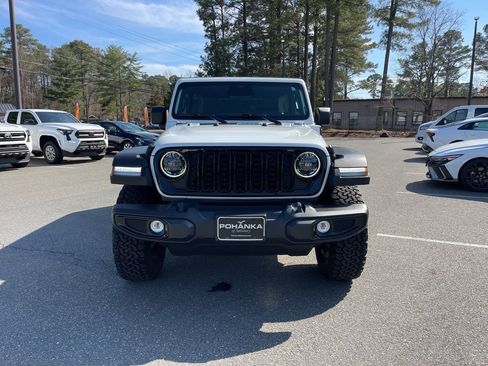 Used 2025 Jeep Wrangler Willys 4xe image 3