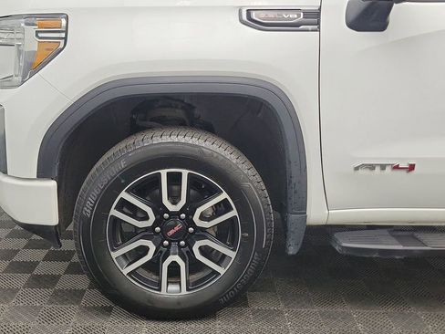 Used 2020 GMC Sierra 1500 AT4 w/ AT4 Premium Package image 11