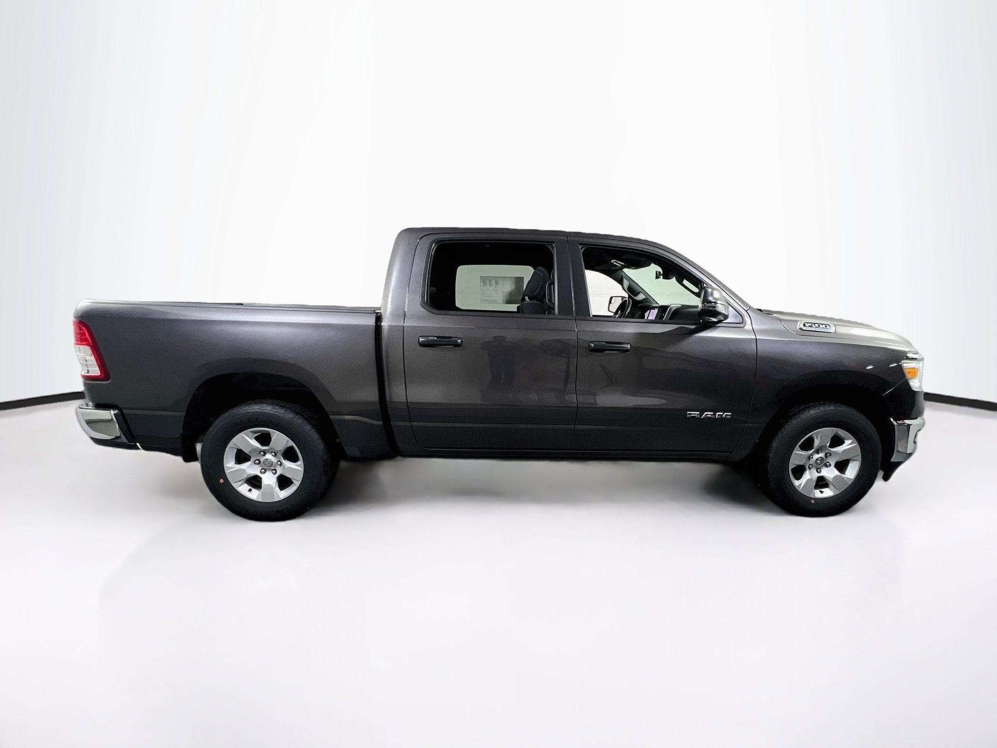 Used 2023 RAM 1500 Big Horn AWD/4WD image 4