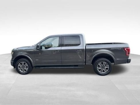 Used 2017 Ford F150 XLT w/ Equipment Group 302A Luxury AWD/4WD image 9