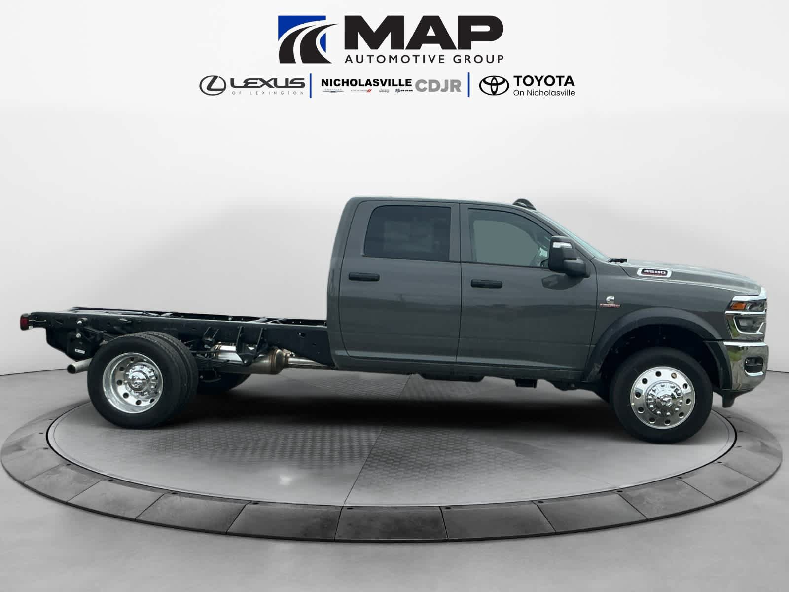 New 2026 RAM 4500 Tradesman w/ Chrome Appearance Group AWD/4WD image 6