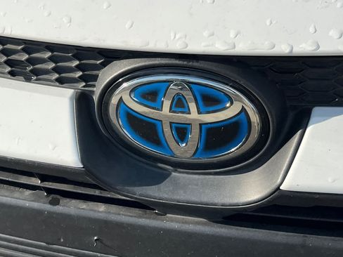 Used 2023 Toyota Corolla LE FWD image 13