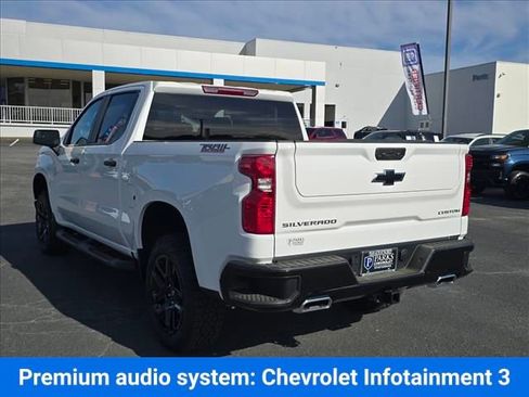New 2026 Chevrolet Silverado 1500 Custom Trail Boss AWD/4WD image 9