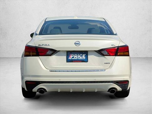 Used 2019 Nissan Altima 2.5 SL AWD/4WD image 4