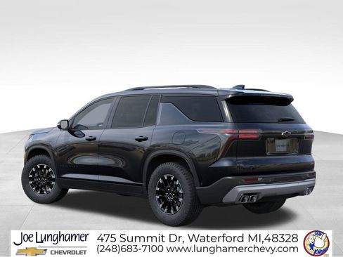 New 2026 Chevrolet Traverse Z71 w/ Driver Confidence Package AWD/4WD image 3
