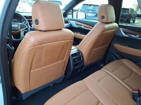 Used 2024 Cadillac XT5 Premium Luxury image 15