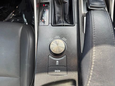 Used 2017 Lexus IS 300 AWD w/ Navigation System Package image 18