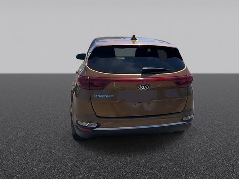 Used 2020 Kia Sportage LX AWD/4WD image 8