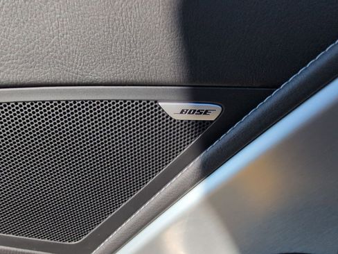 Used 2015 Chevrolet Corvette Stingray Convertible image 23