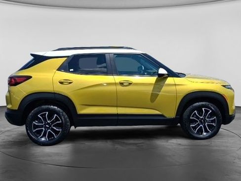 Used 2025 Chevrolet TrailBlazer ACTIV w/ Driver Confidence Package AWD/4WD image 4