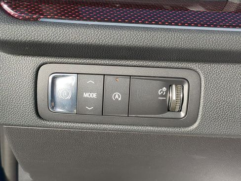 New 2026 Chevrolet Traverse RS w/ LPO, Floor Liner Package image 18