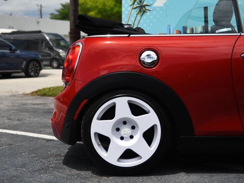 Used 2016 MINI Cooper S FWD image 34