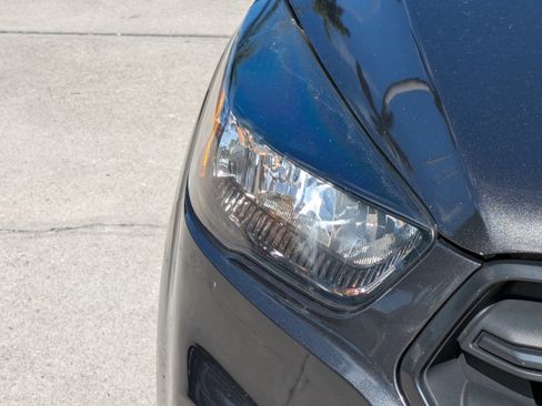 Certified 2018 Ford Escape S FWD image 9