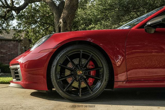 Used 2021 Porsche 911 Carrera S RWD image 4
