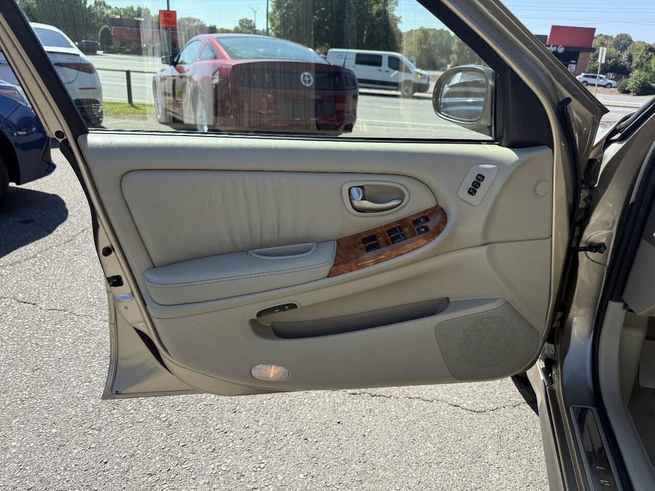 Used 2004 INFINITI I35 FWD image 22