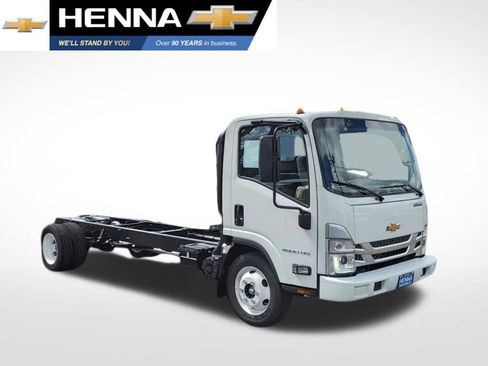 New 2025 Chevrolet Low Cab Forward RWD image 1