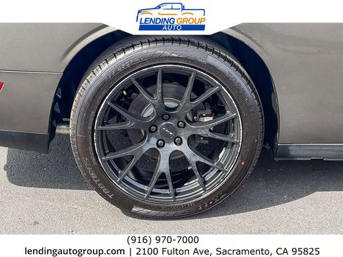 Used 2010 Dodge Challenger SE image 10