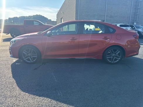 Used 2021 Kia Forte GT-Line w/ GT-Line Premium Package FWD image 4
