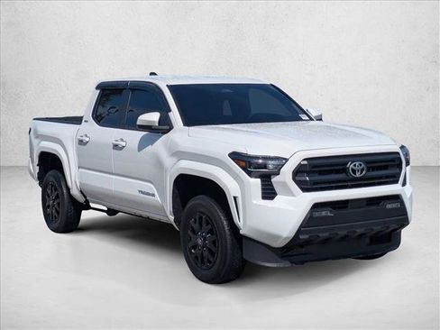 Used 2024 Toyota Tacoma SR5 RWD image 3