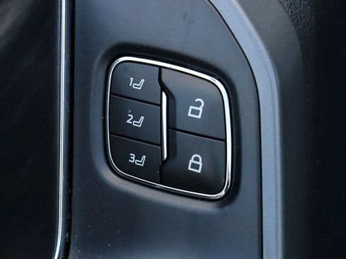 Used 2024 Ford F150 Lariat w/ Bed Utility Package AWD/4WD image 19