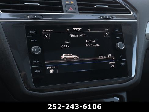 Used 2024 Volkswagen Tiguan SE R-Line AWD/4WD image 21